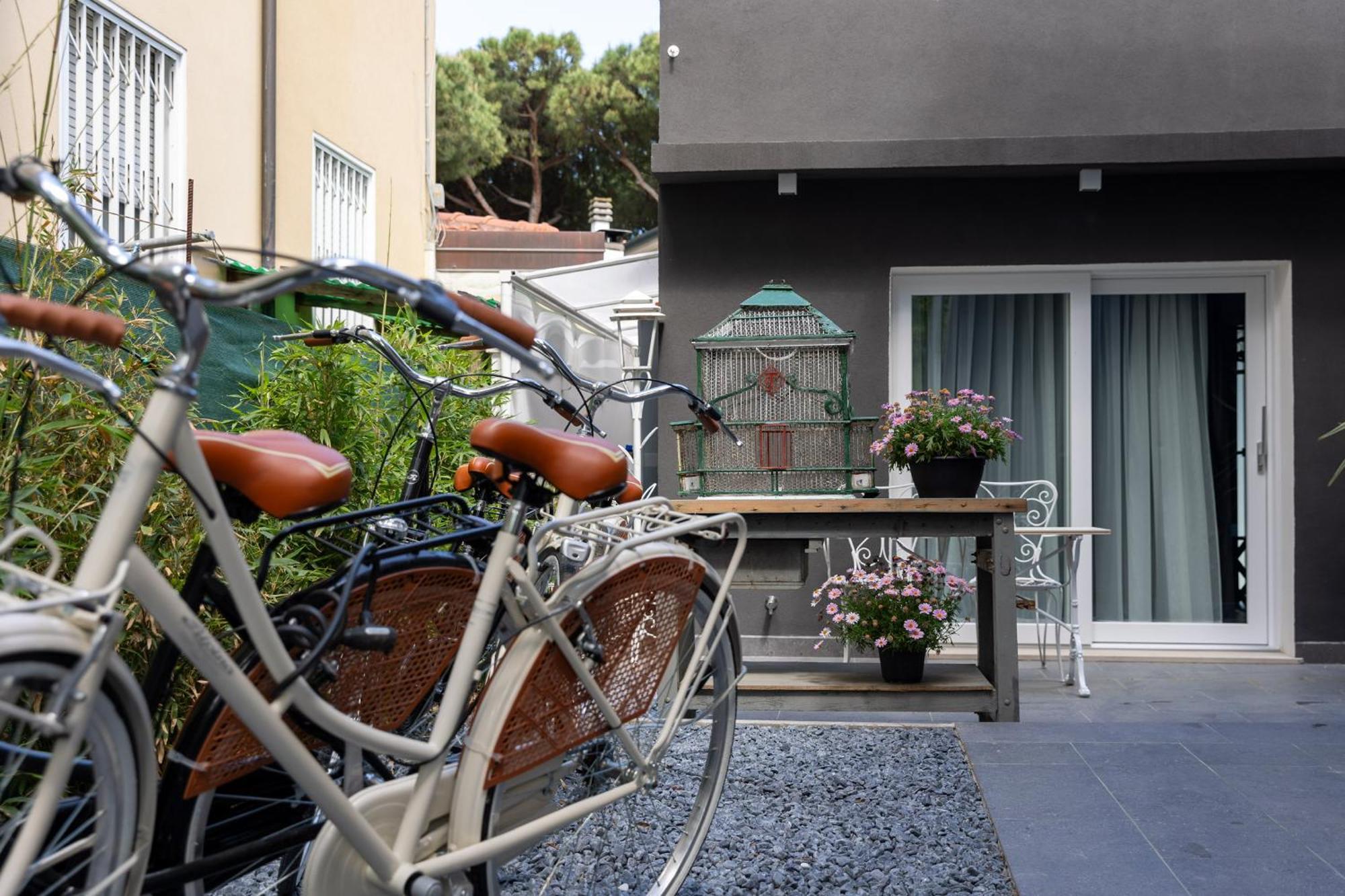 Villa Monti Suites&Aparts チェゼナーティコ エクステリア 写真