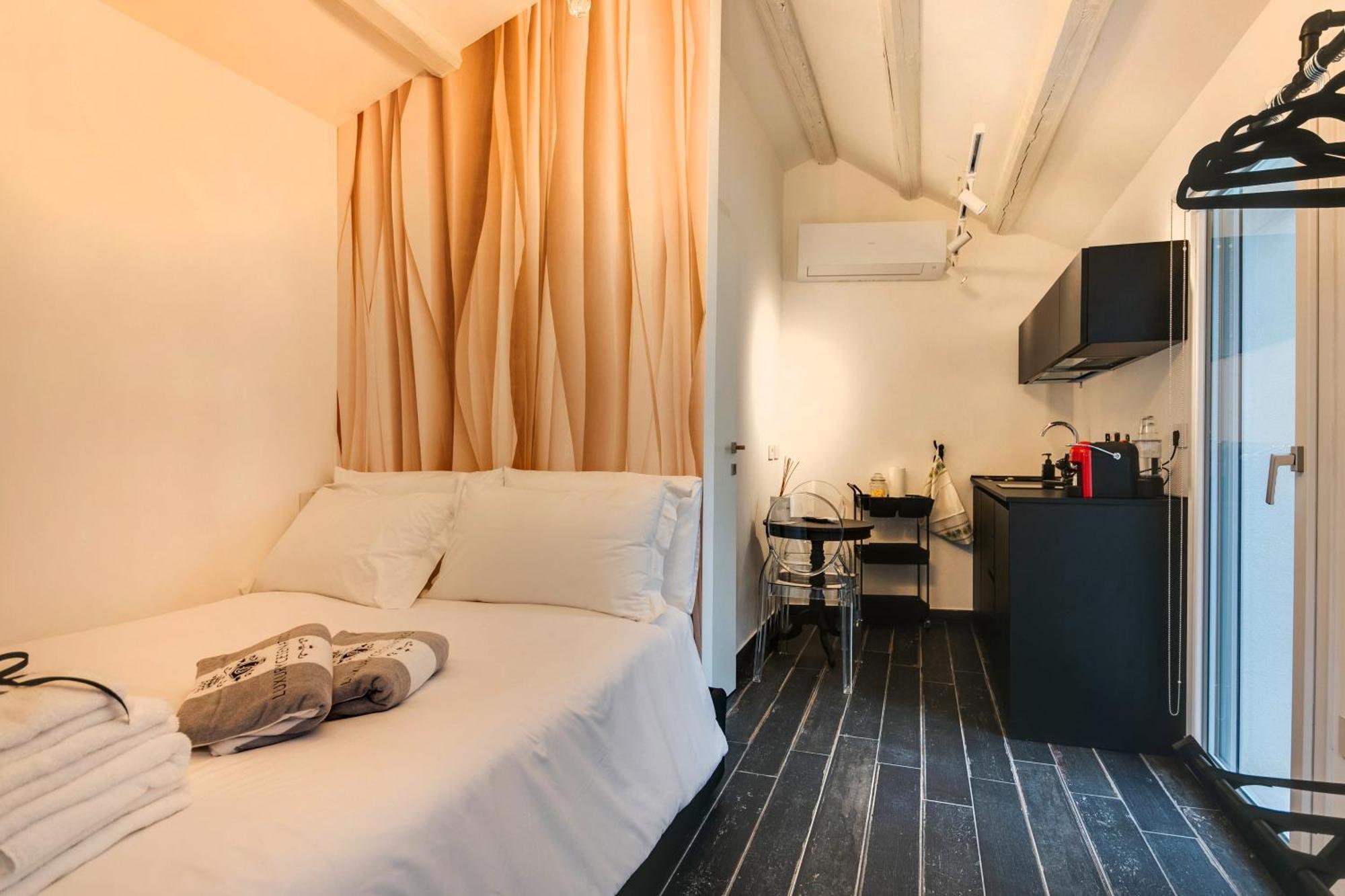 Villa Monti Suites&Aparts チェゼナーティコ エクステリア 写真
